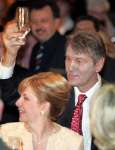 Fallo de tribunal ucraniano permite a Yushchenko acceder a poder Fallo de tribunal ucraniano permite a Yushchenko acceder a poder