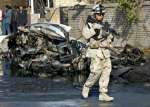 Cuatro muertos al explotar un coche bomba en Bagdad - ministerio Cuatro muertos al explotar un coche bomba en Bagdad - ministerio