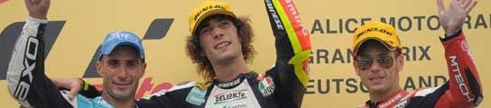 Marco Simoncelli, Álex Debón y Álvaro Bautista.