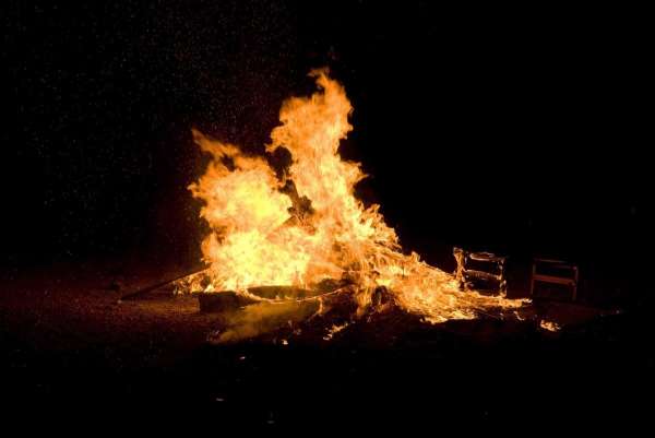 Policía Local y Bomberos de Cartagena ponen en marcha el dispositivo especial para la Noche de San Juan