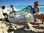 Mensaje en una botella a los gobiernos que asisten a la cumbre de Cancún Mensaje en una botella a los gobiernos que asisten a la cumbre de Cancún