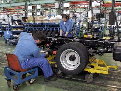 Trabajadores en una fábrica
