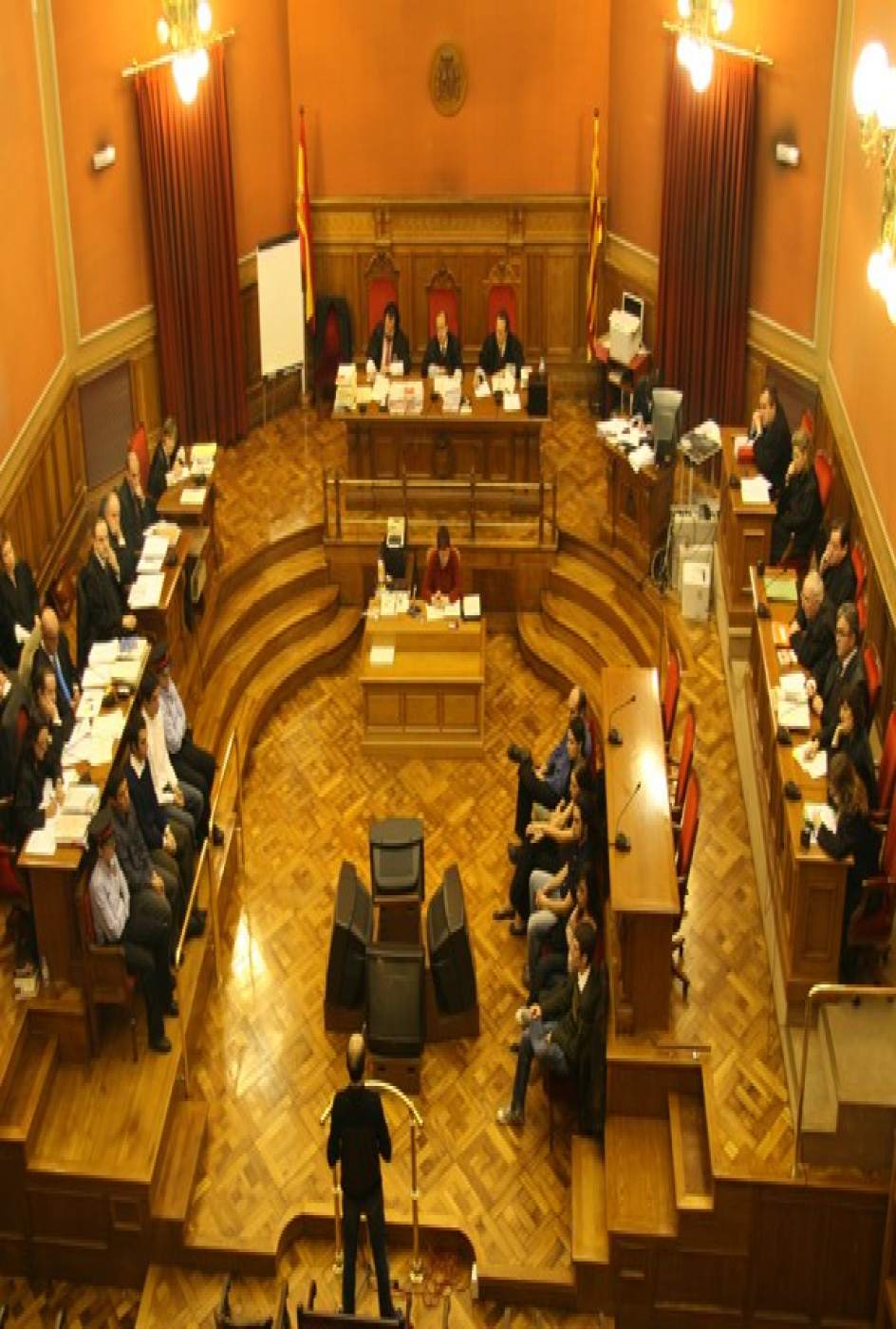 La Audiencia condena a Unió por recibir La Audiencia condena a Unió por recibir