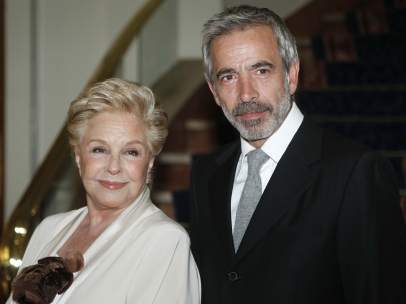Imanol Arias y Lola Herrera