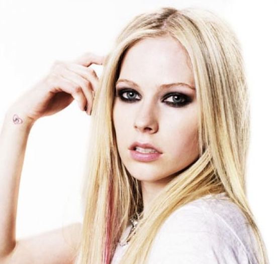 GRUPO DE AVRIL LAVIGNE grupo de avril lavigne: