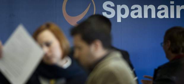 Atendiendo a los afectados por Spanair Atendiendo a los afectados por Spanair