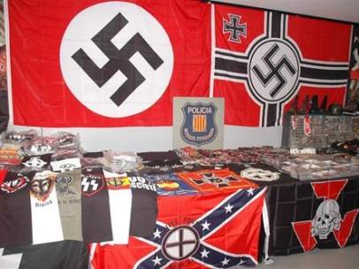 Desarticulan un grupo que distribuía música neonazi.