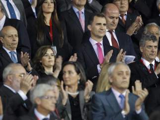 El Príncipe Felipe en el palco del Calderón