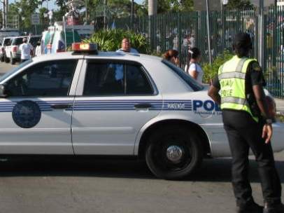 Policía