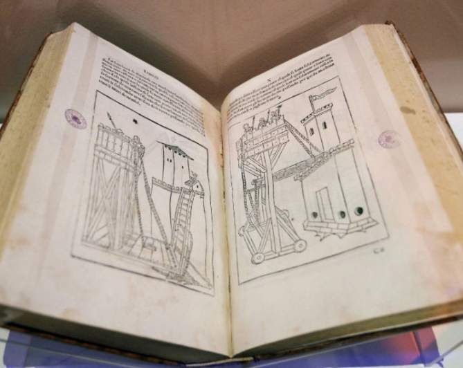 El Mejor Libro Sobre Leonardo Da Vinci