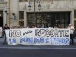 Funcionarios, protestando contra los recortes Funcionarios, protestando contra los recortes