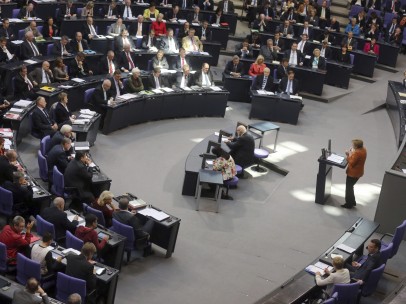 Merkel, ante el Bundestag