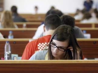 Becas