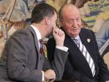 El príncipe Felipe y Juan Carlos I El príncipe Felipe y Juan Carlos I