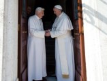 Benedicto XVI vuelve al Vaticano Benedicto XVI vuelve al Vaticano