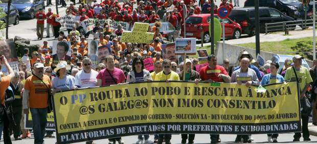 Feijóo abandona aos galegos para favorecer un modelo industrial “colonial” convertendo a ciudadanía en verdadeiros exclavos da antiguedad. Feijóo abandona aos galegos para favorecer un modelo industrial “colonial” convertendo a ciudadanía en verdadeiros exclavos da antiguedad.