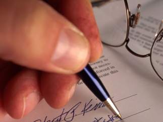 Firma de un contrato