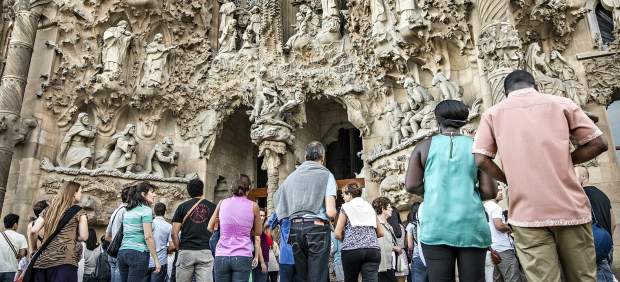 Visitantes en la Sagrada Familia