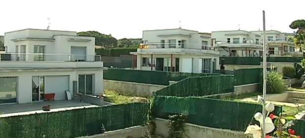 Viviendas de lujo a medio construir Viviendas de lujo a medio construir