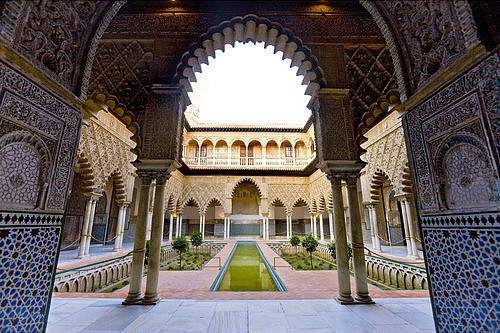 Картинки по запросу reales alcazares de sevilla