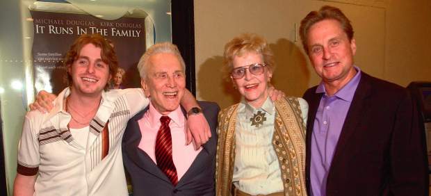 Familia Douglas Familia Douglas