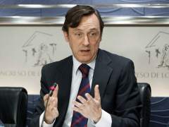 Hernando pide a López que no actúe como "mamporrero" del PSOE