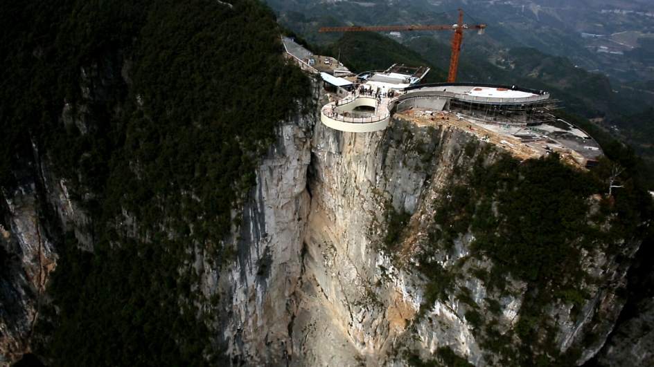 Turismo de vértigo, localizaciones espectaculares para aventureros sin miedo a las alturas   235318-944-531