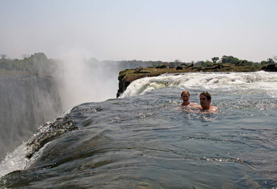 Turismo de vértigo, localizaciones espectaculares para aventureros sin miedo a las alturas   235320-944-644