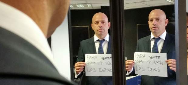 Espejo de imagen real