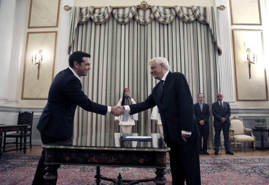 Alexis Tsipras jura como primer ministro