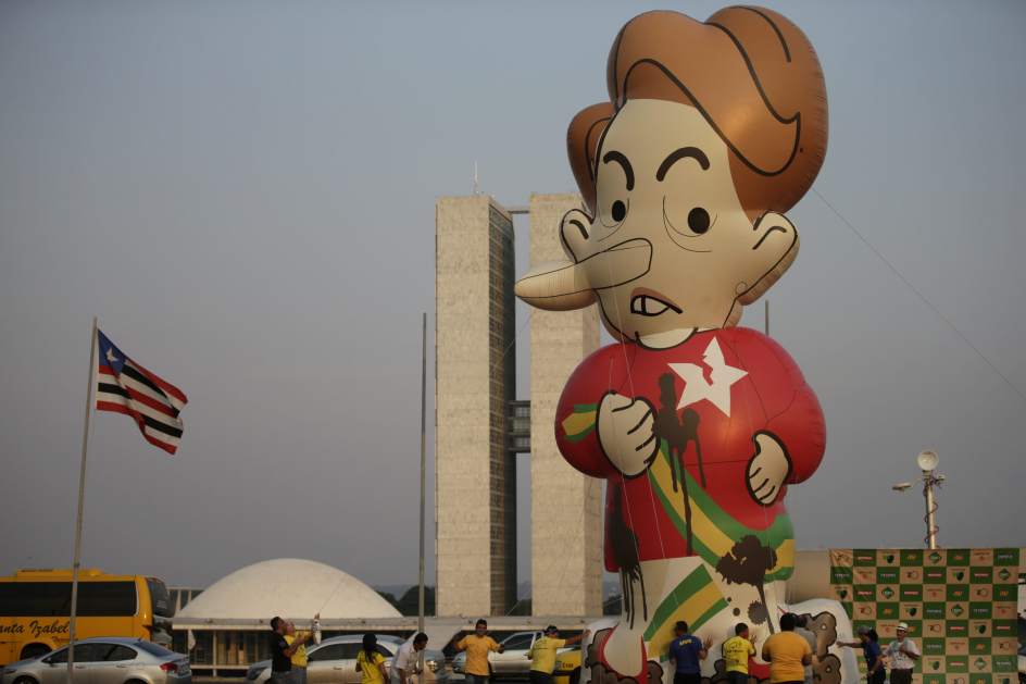 Muñeco hinchable contra Dilma