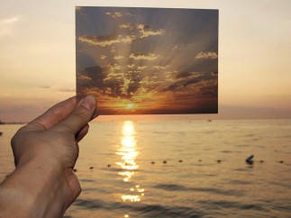 Lisa Oppenheim - The Sun is Always Setting Somewhere Else, 2006 (detail)
