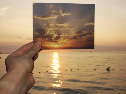 Lisa Oppenheim - The Sun is Always Setting Somewhere Else, 2006 (detail)
