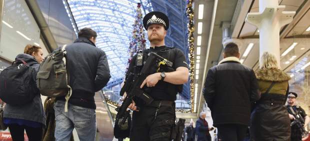 El atacante del metro de Londres tenía imágenes del atentado de San Bernardino en el móvil