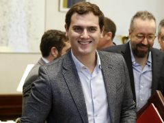 Rivera recoge su acta de diputado