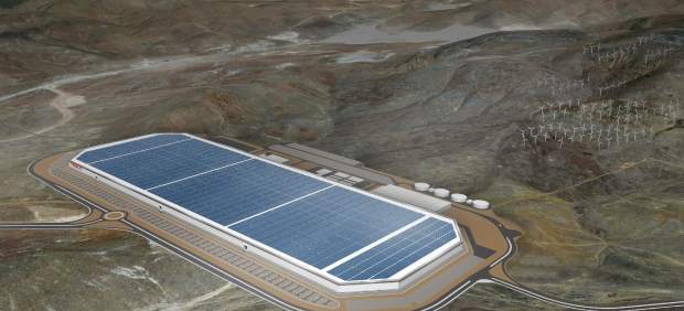 La nueva "Gigafactoría" de Tesla podrá fabricar medio millón de baterías al año.