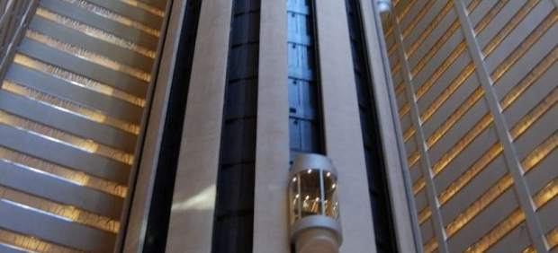 El ascensor subirá a 74 kilómetros por hora.