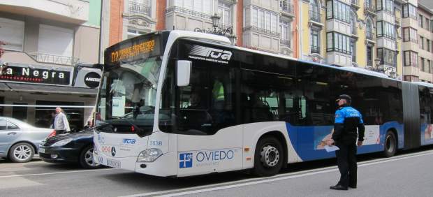 Autobús Oviedo, TUA, Policía Local. 