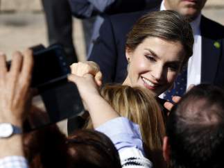 La reina Letizia, en su visita a Villanueva de los Infantes, en Castilla-La Mancha