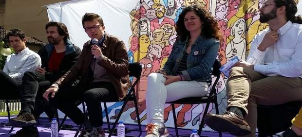  Íñigo Errejón En Asturias Junto A Diputados Regionales 