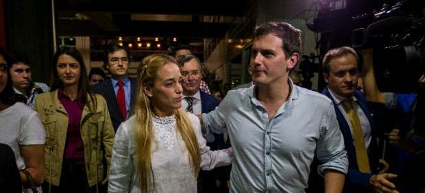Albert Rivera llega a Venezuela a “colaborar” con la democracia
