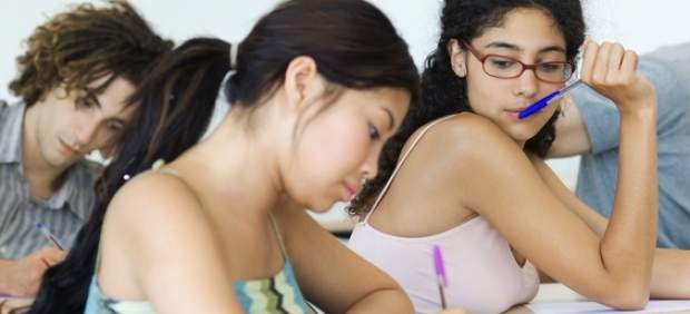 Estudiantes Estudiantes