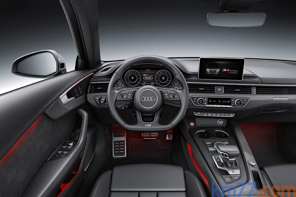 Imagen interior del Audi S4