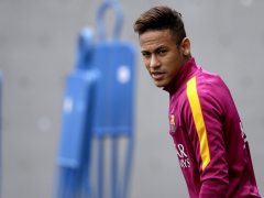 Neymar, en el Barça hasta 2021