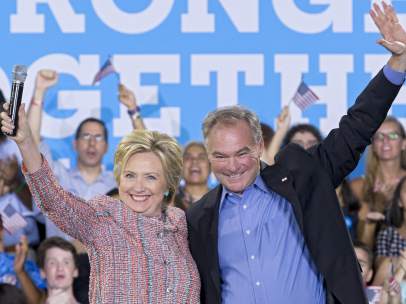 Hillary Clinton y Michael Caine
