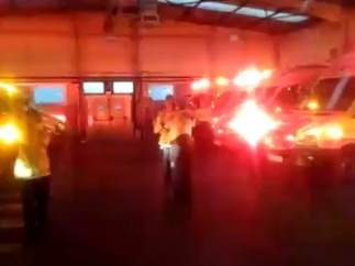 El homenaje de los enfermeros del Samur a su compañero Maldonado su último día de trabajo