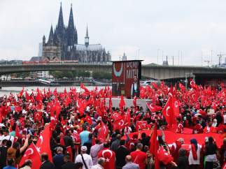 Manifestación en Colonia en apoyo a Erdogan