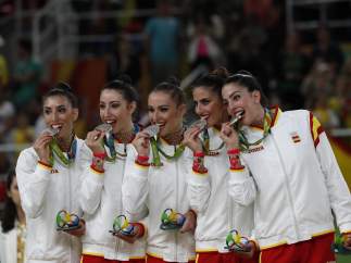 Plata en rítmica
