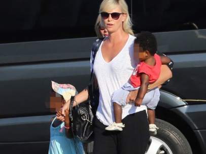 El hijo de Charlize Theron, Jackson