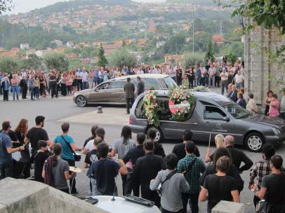 Funeral del batería de Los Piratas